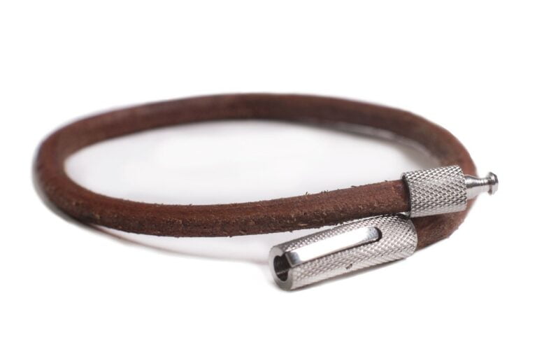 Round leather bracelet 4 mm