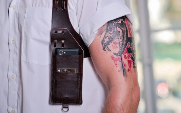 Leather phone case with suspenders