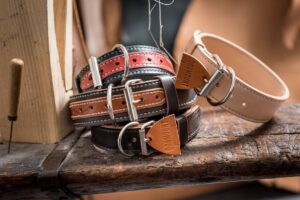 Hand-stitching and custom production from leather - e6ee8f6f8c633ea88c4e9385b